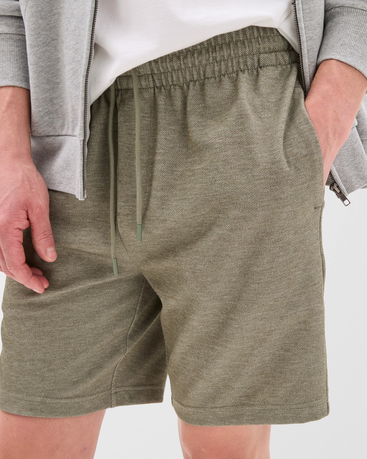 415_71601885_4+415T7160