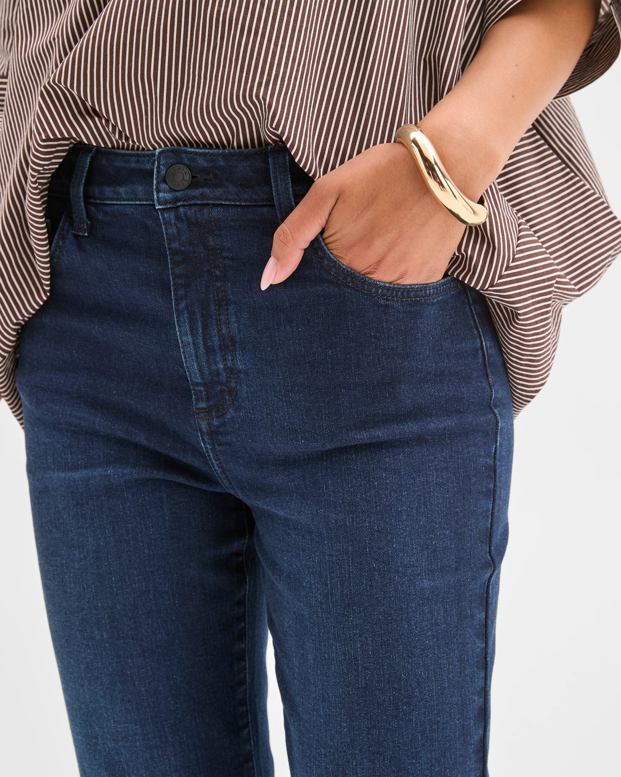 220_72058046_4+220T7205