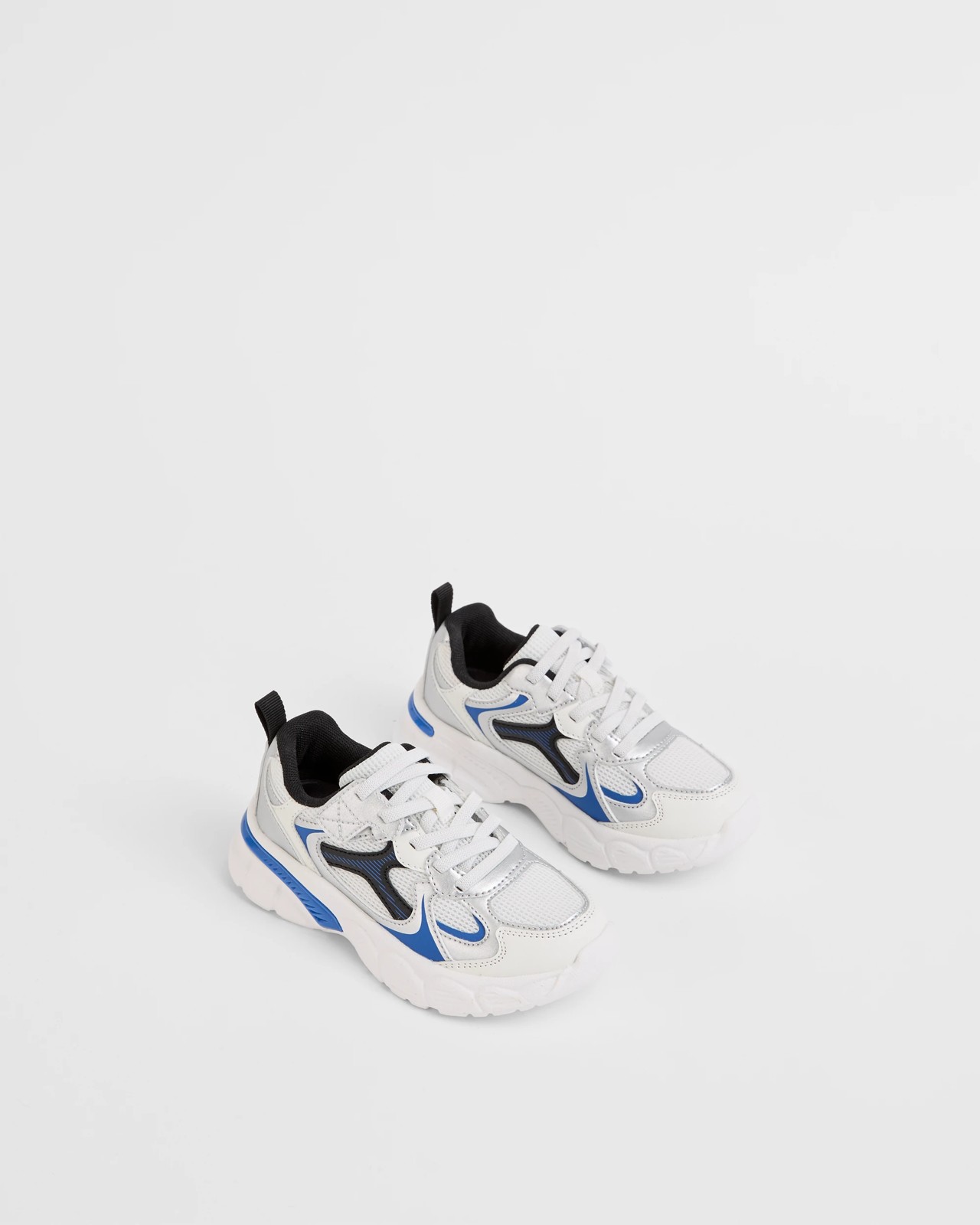 Mesh Trend Sneakers - White / Navy 2 of 3