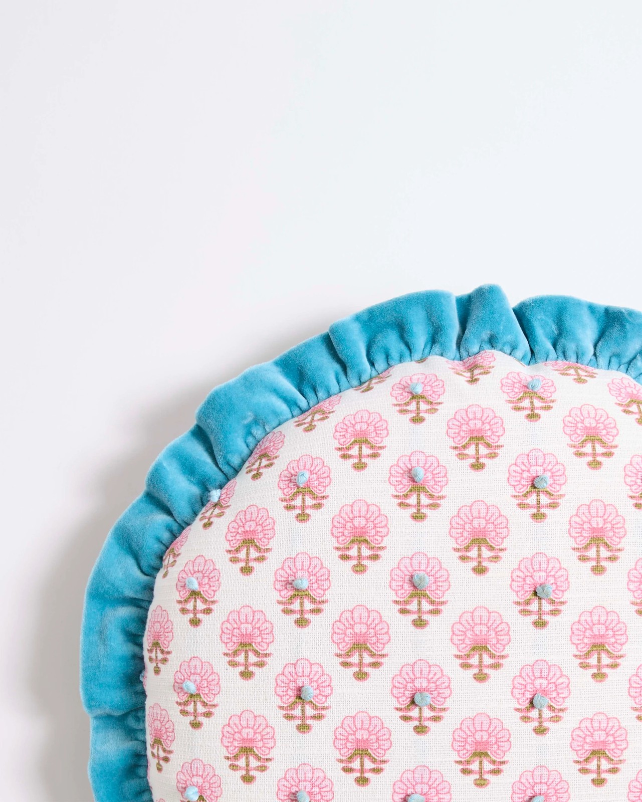 Lexie Floral Ruffle Cushion 2 of 2