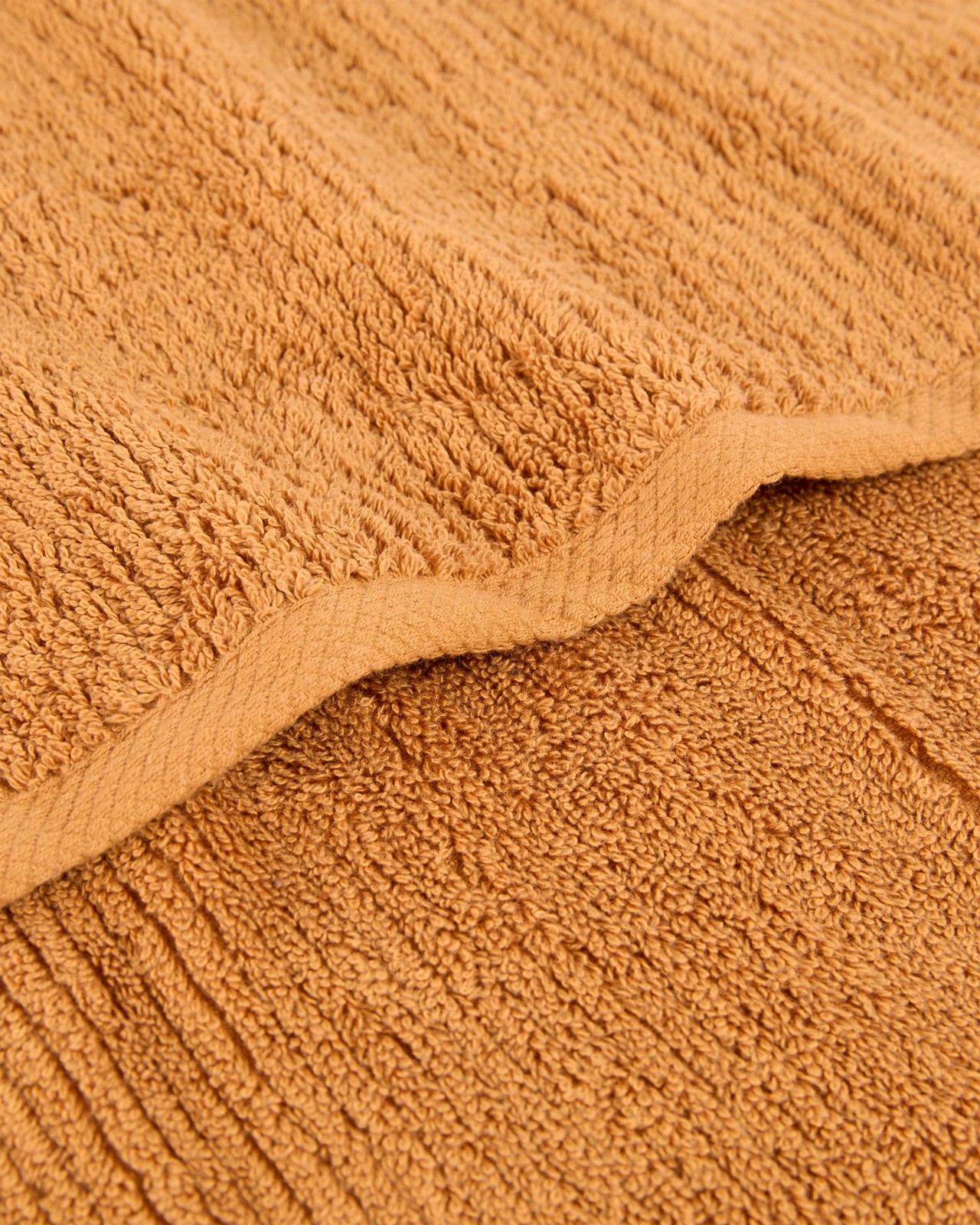 590_71625294_3+590T7162