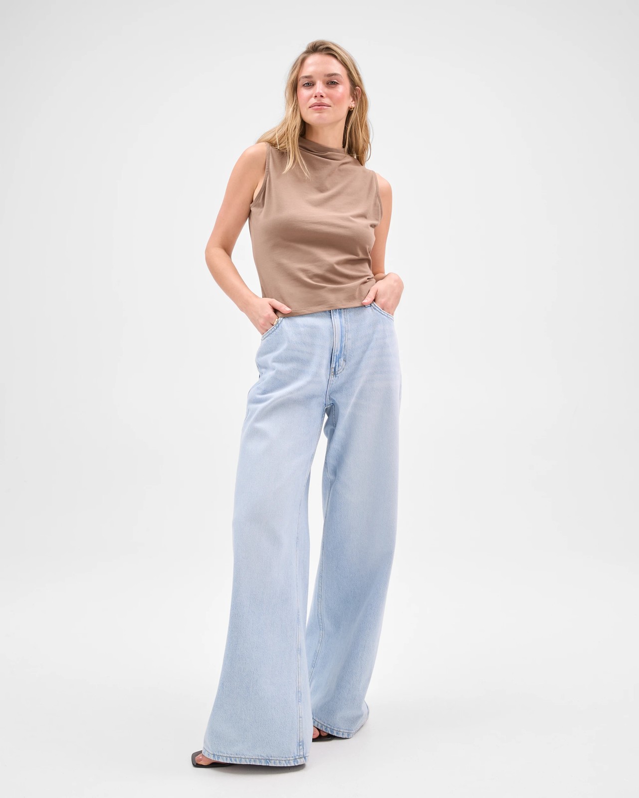 Lily Loves Australian Cotton Blend Wide Leg Denim Jeans 3 of 6