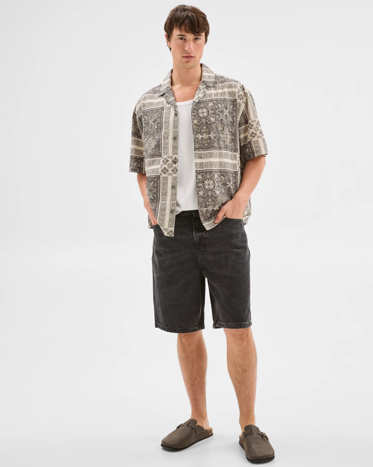 465_71823836_3+465T7182