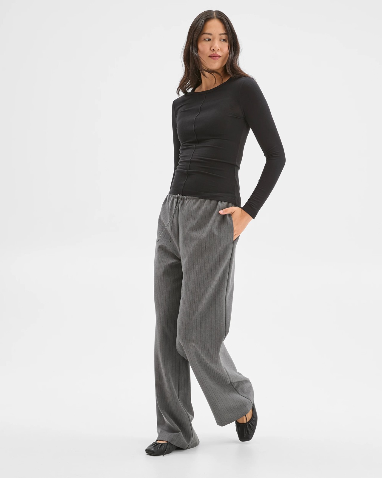 Preview Long Sleeve Luxe Layering Crew Neck Knit Top - Black 2 of 5