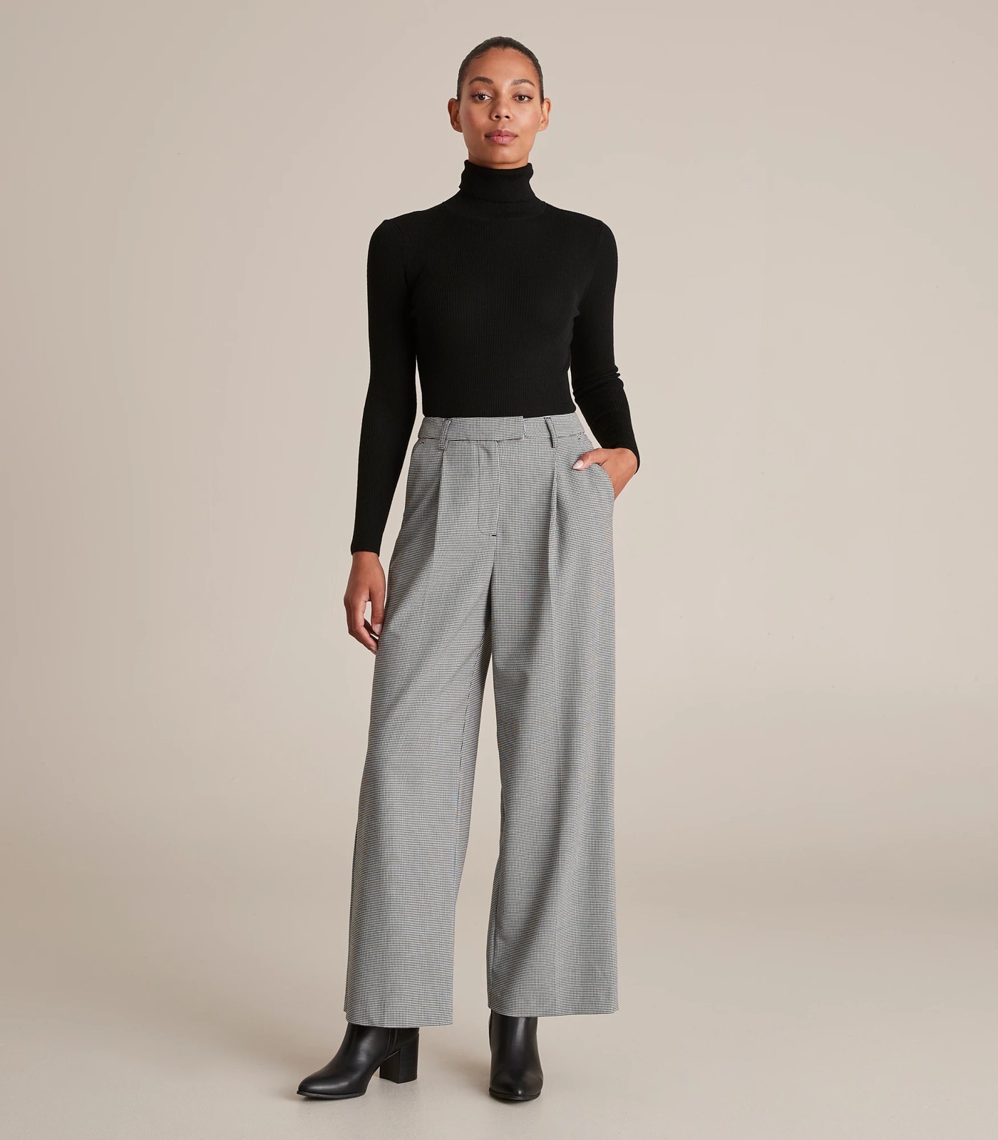 Preview Wide Leg Pants 2 of 6