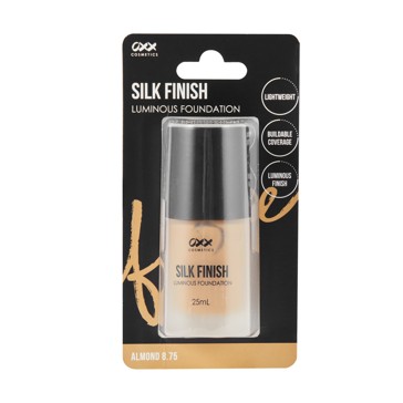 Silk Finish Luminous Foundation  Almond 8.75 - OXX Cosmetics