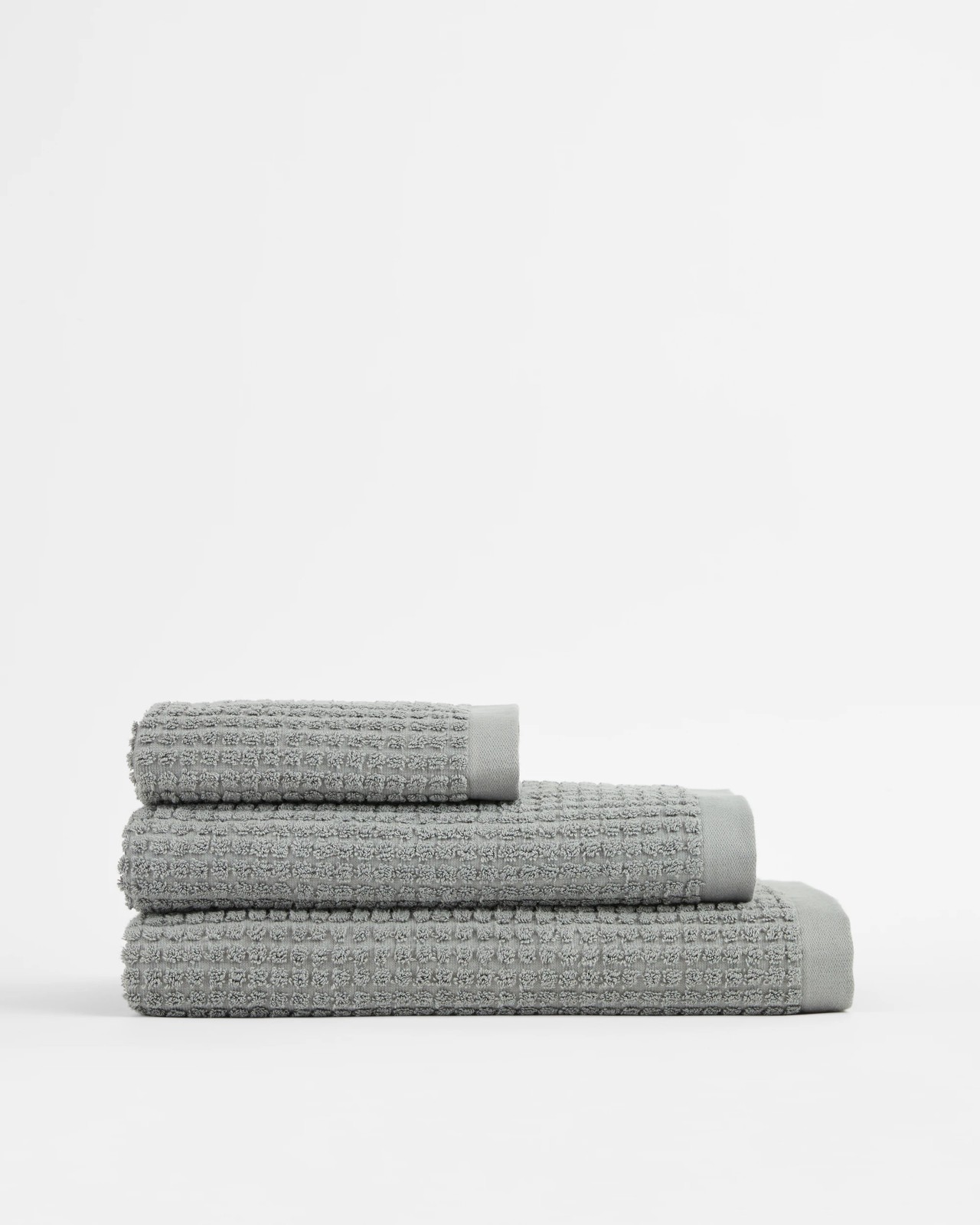 Cassie Textured Australian Cotton Bath Sheet - Smoke 3 of 3