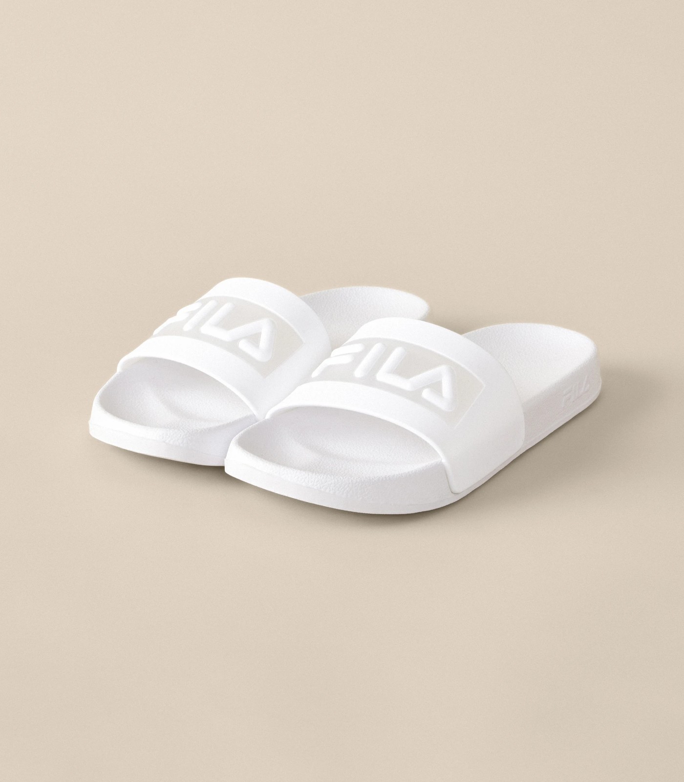 Girls fila slides hotsell