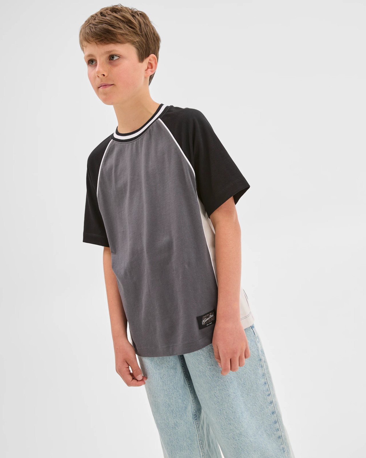 Australian Cotton Raglan Sleeve Spliced T-Shirt - Black 3 of 5