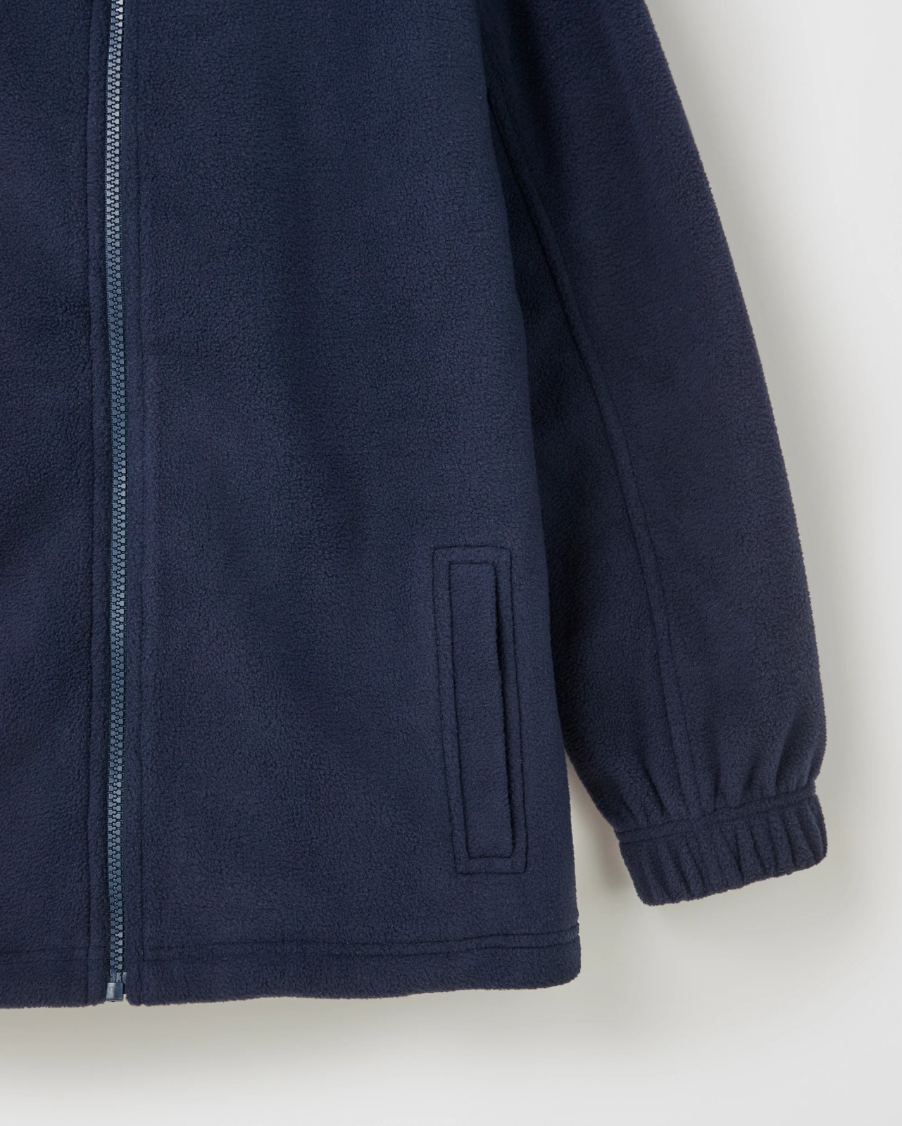 335_68719036_3+335T6871