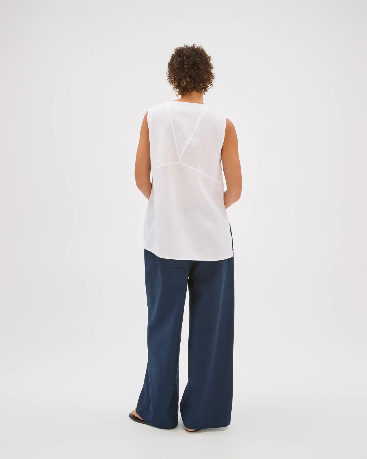 European Linen Sleeveless Tunic - White 6 of 6