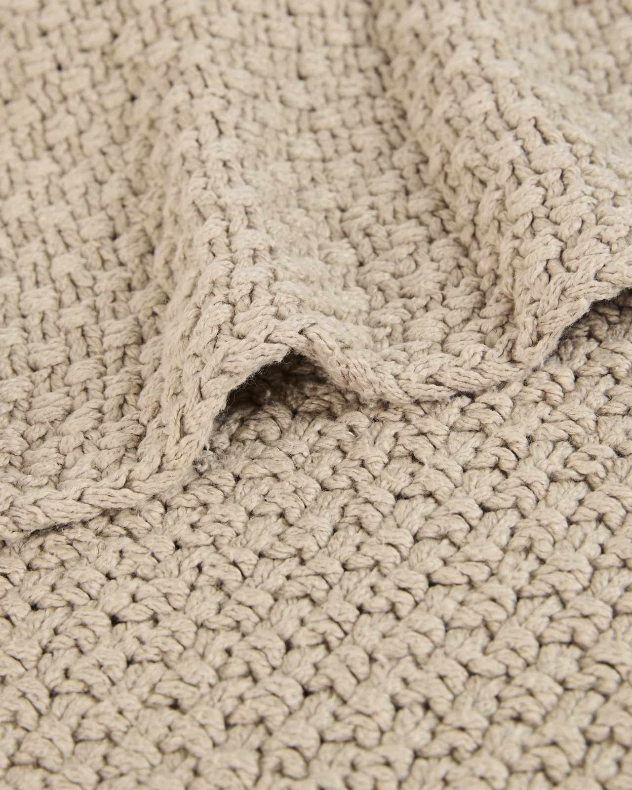 Dolly Chunky Textured Knit Throw - Taupe 2 of 3