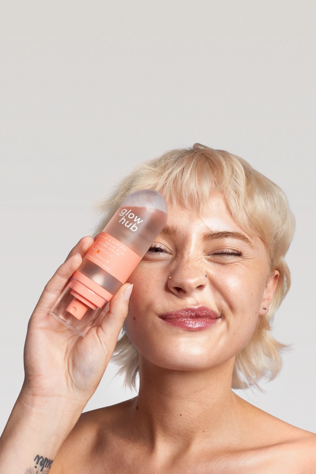 Glow Hub Nourish and Hydrate Serum Mist 90ml - Peach, Coconut and Hyaluronic Acid 3 of 6