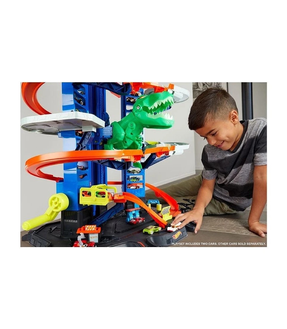 Hot Wheels HW Ultimate Garage Playset with 2 Toy Cars, Stores 100+ 1:64  Scale Vehicles 