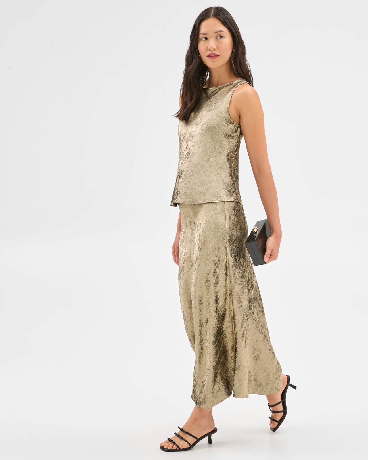 265_71564005_3+265T7156