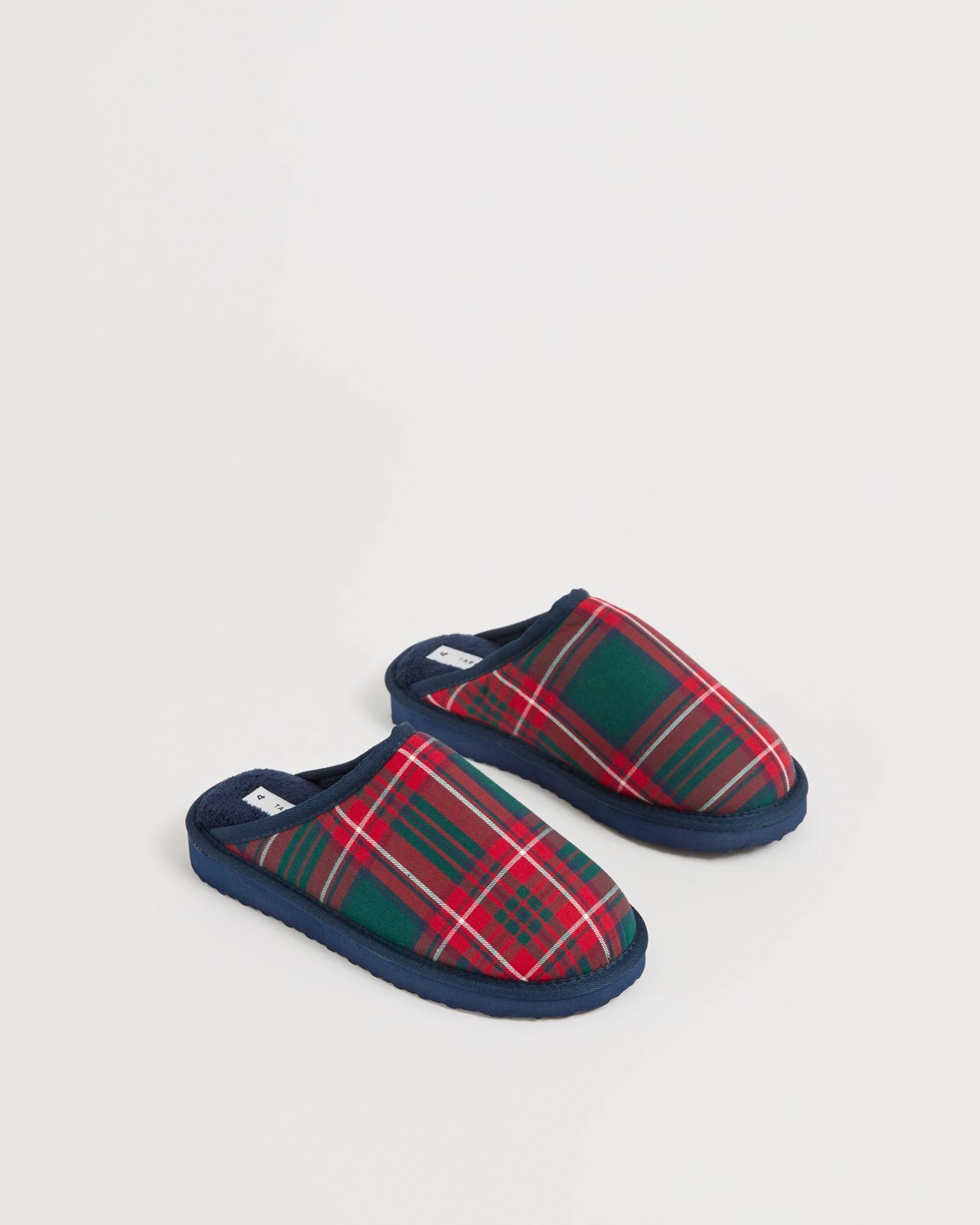 Boys Christmas Check Slipper Scuffs 2 of 3