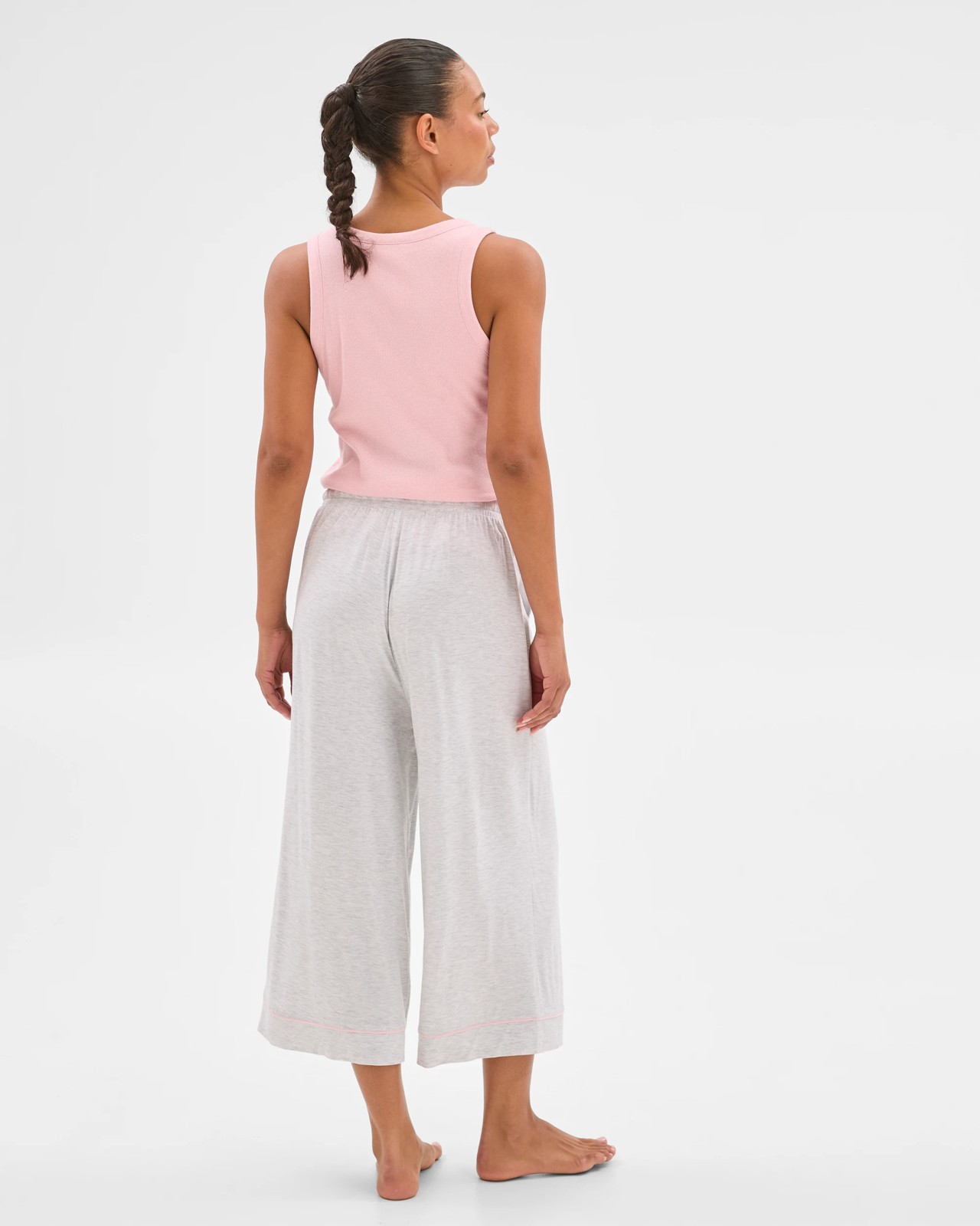 272_71880358_5+272T7188