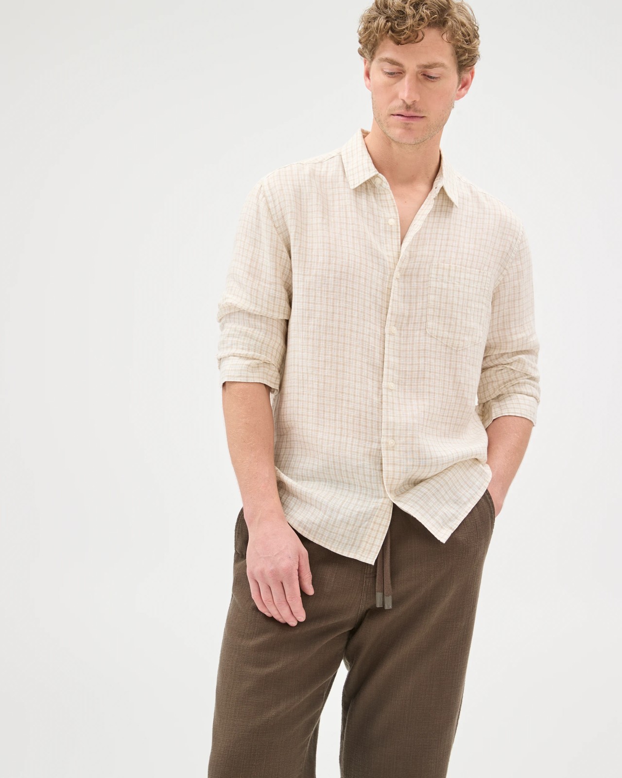Australian Cotton Elastic Waistband Relaxed Textured Pants - Truffle 4 of 6