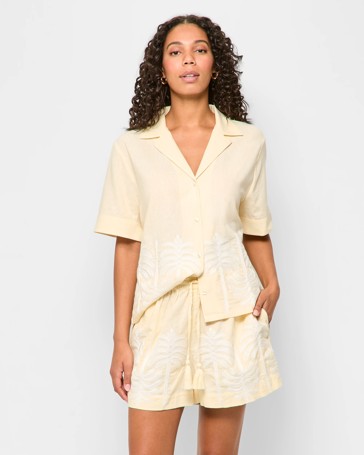 Resort Linen Blend Embroidered Palm Shirt