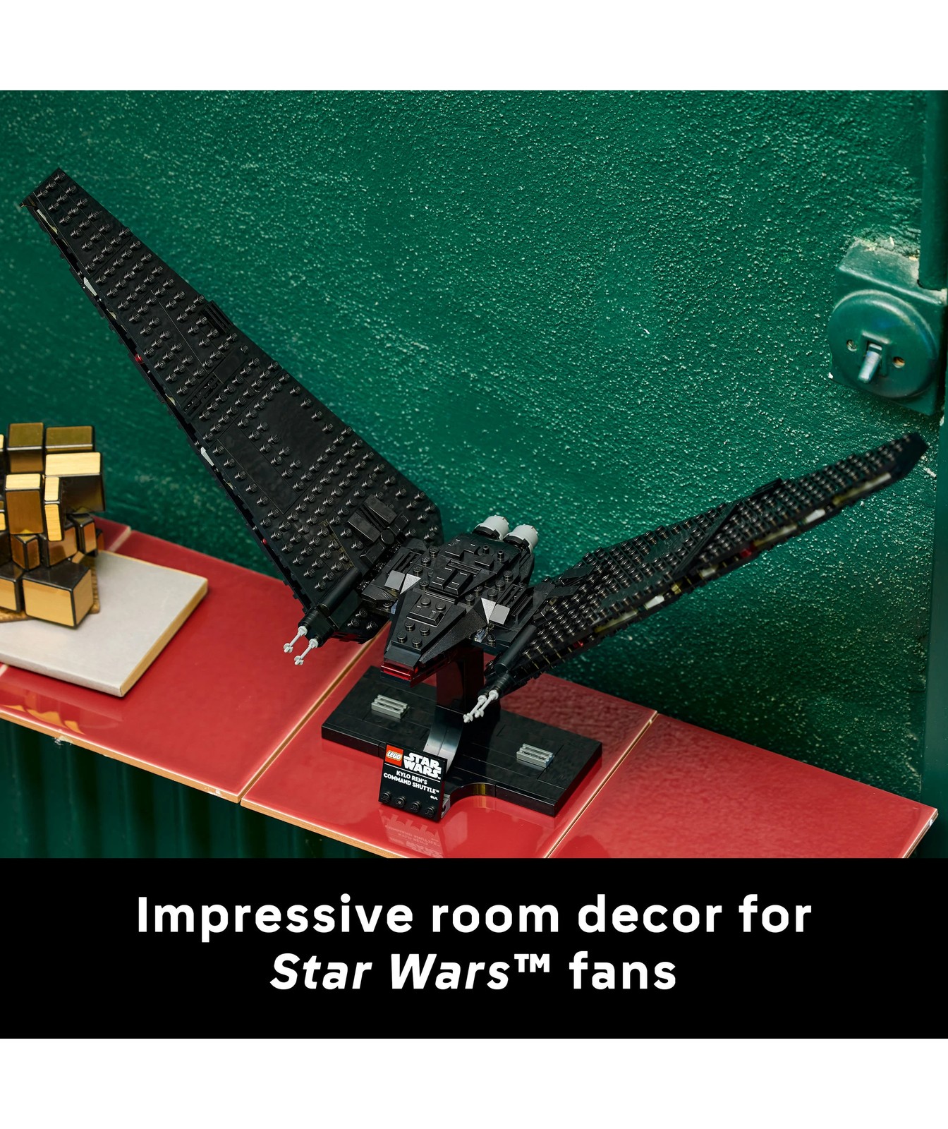 LEGO® Star Wars Kylo Ren's Command Shuttle 75406 6 of 6