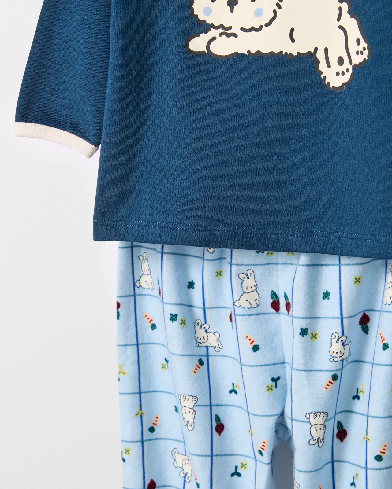 370_71897431_4+370T7189