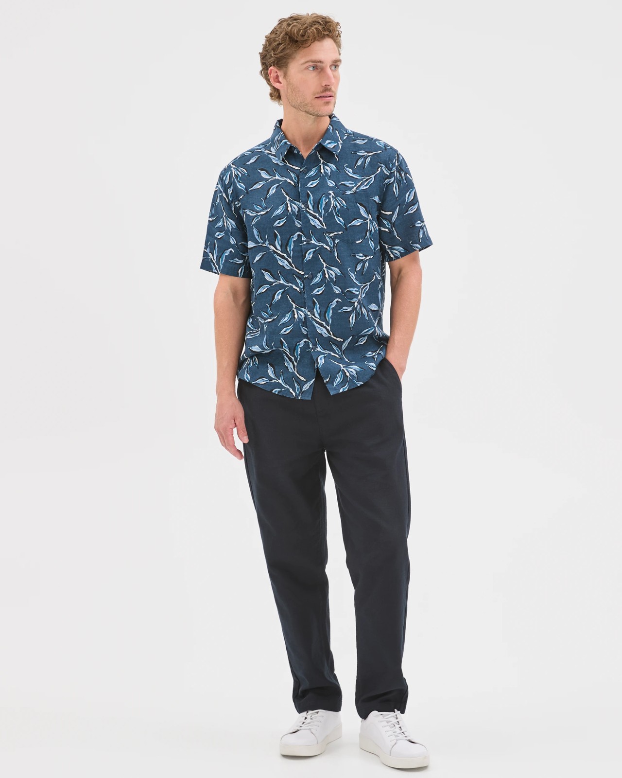 European Linen Short Sleeve Printed Shirt 2 of 6