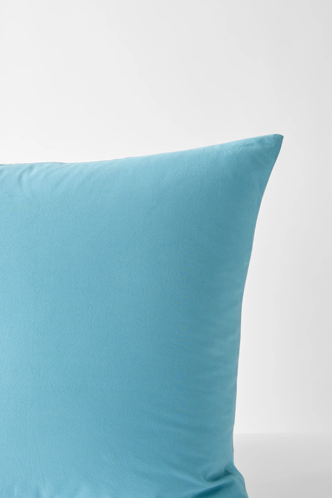 Arlo Cotton Stonewash European Pillowcase - Adriatic Blue 3 of 5