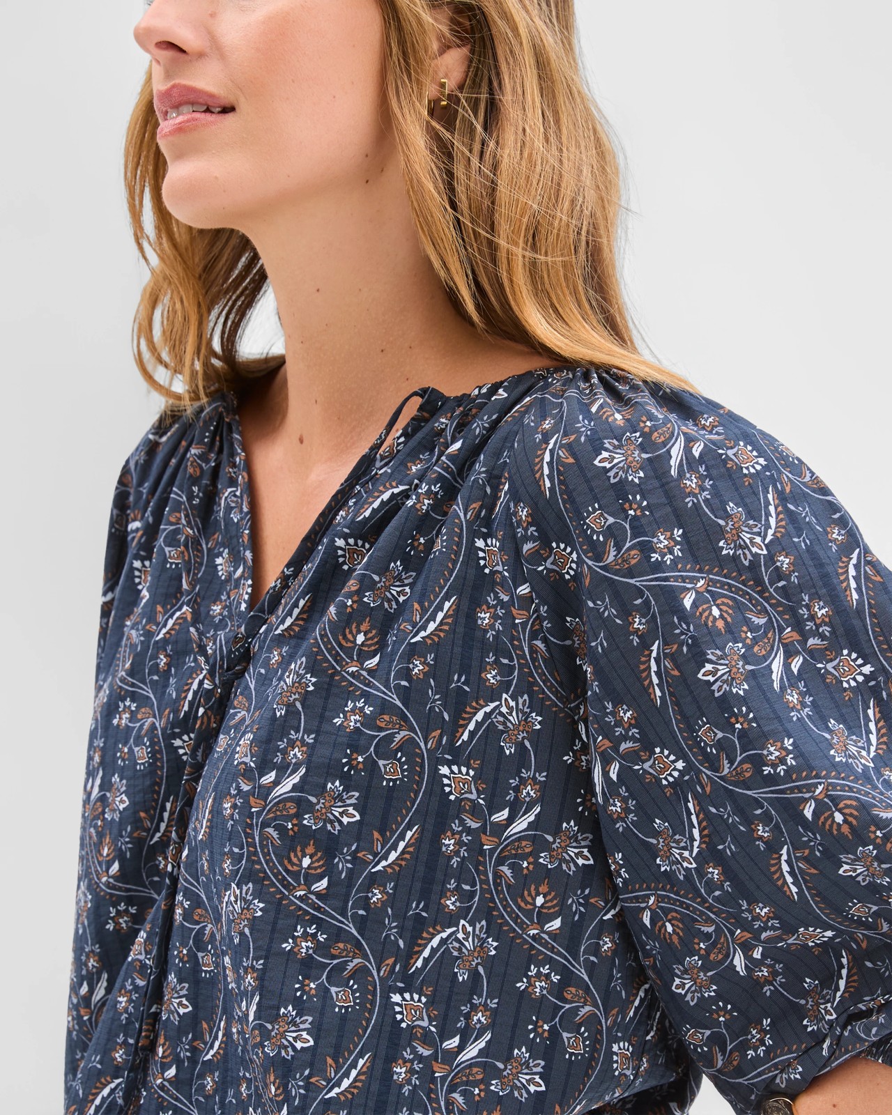 225_72059395_4+225T7205