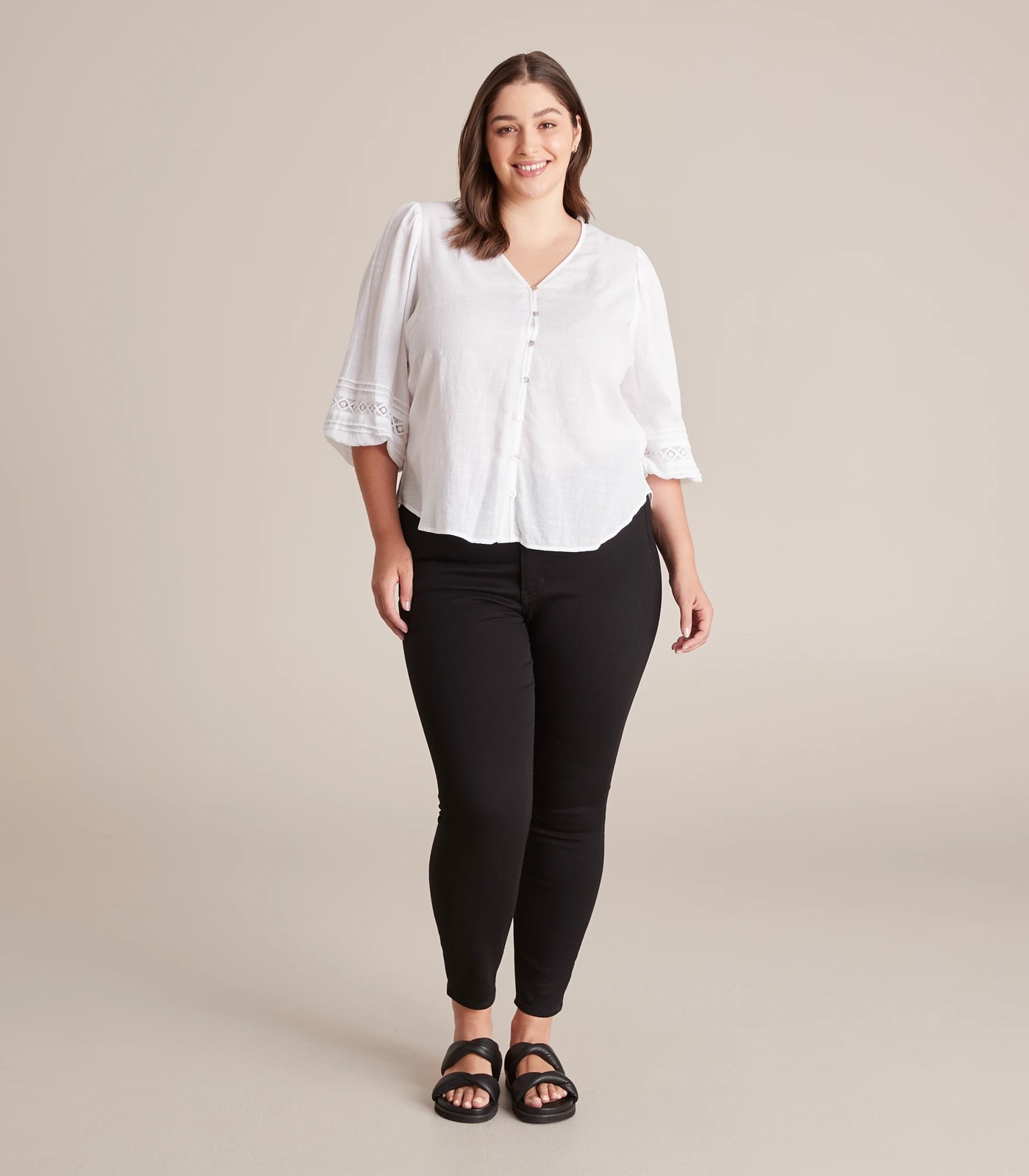Curve Long Sleeve Pintuck Blouse 2 of 5