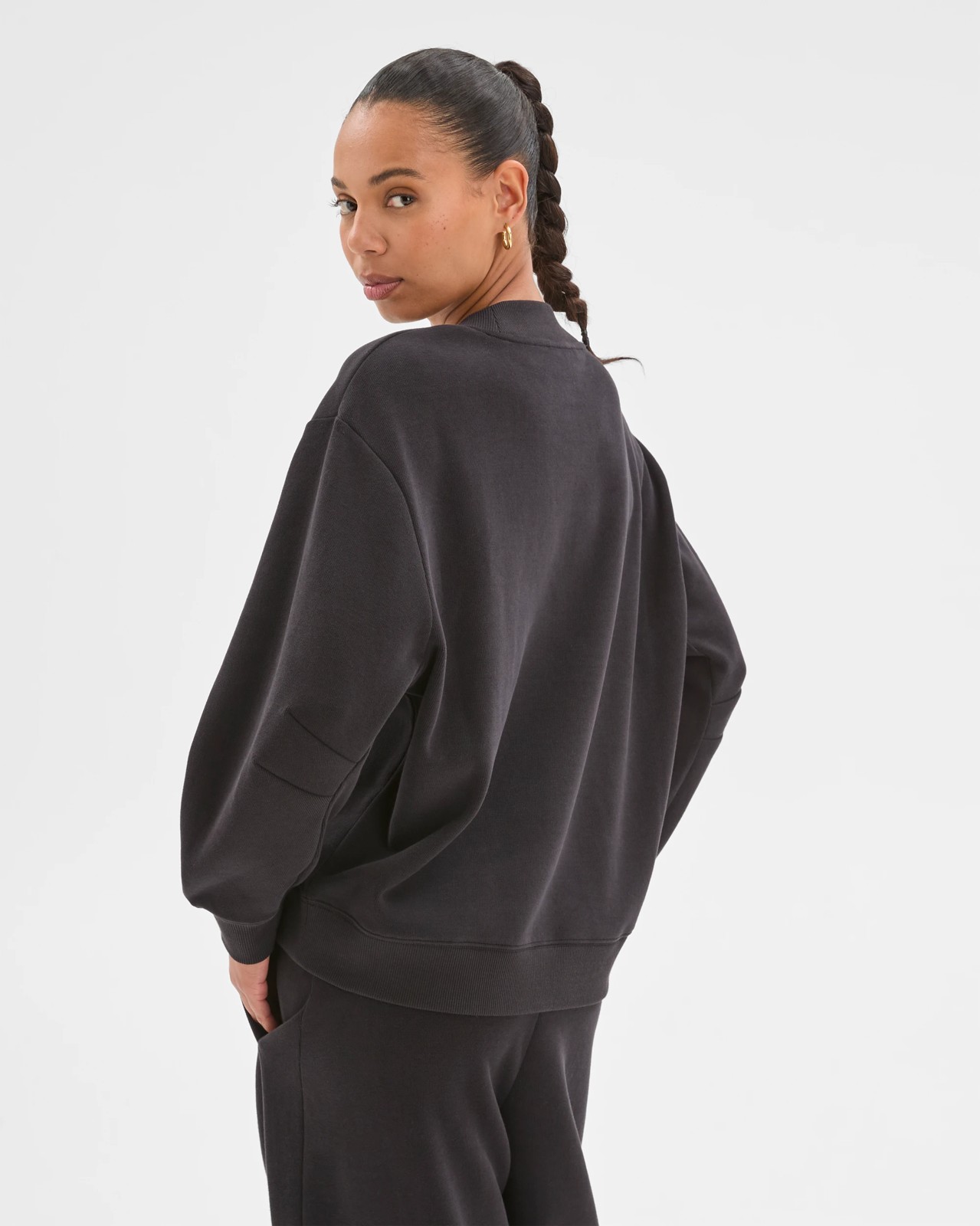 Active Australian Cotton Blend Sueded Rib V-Neck Jumper - Black 5 of 6