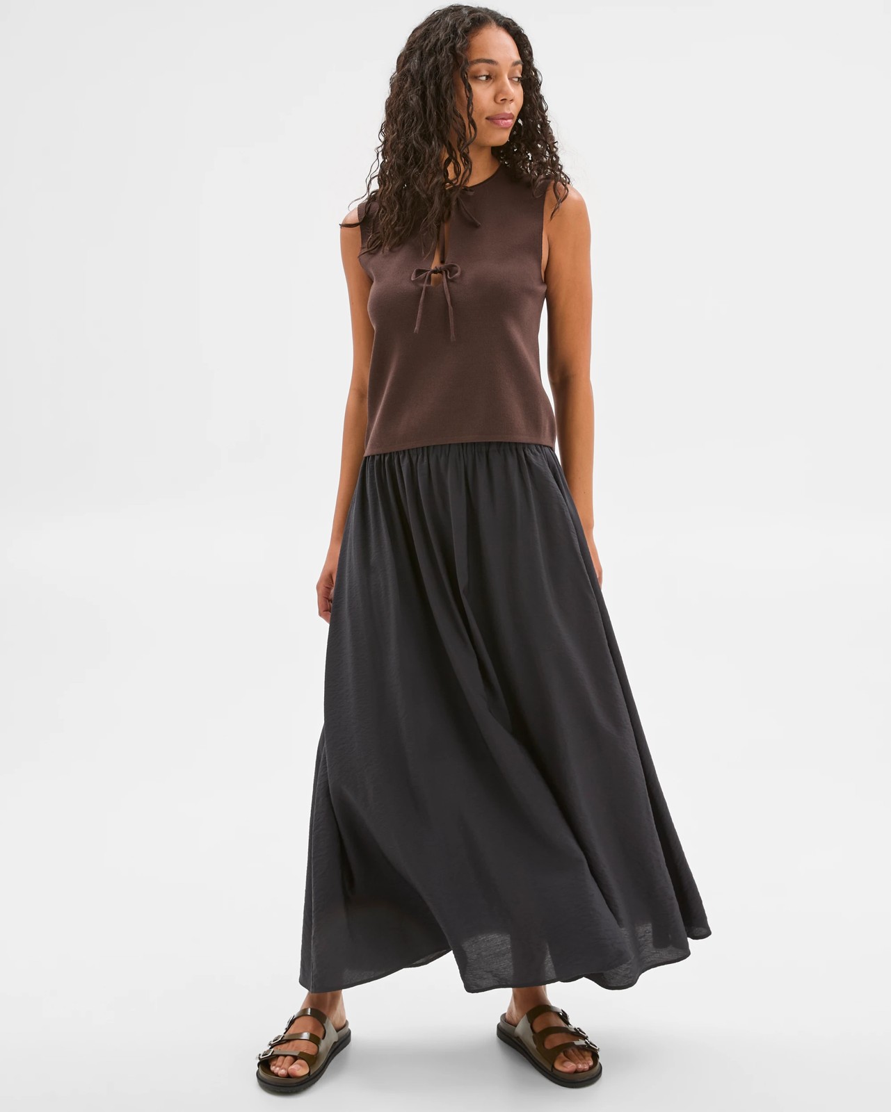 220_71484686_6+220T7148