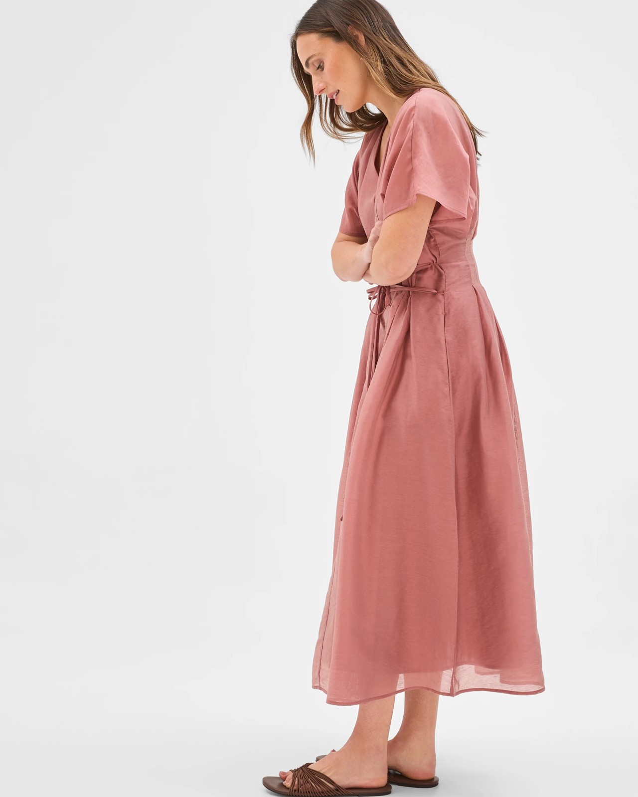 Preview Short Sleeve Tuck Detail Midi Dress - Rose Smoke 2 of 5