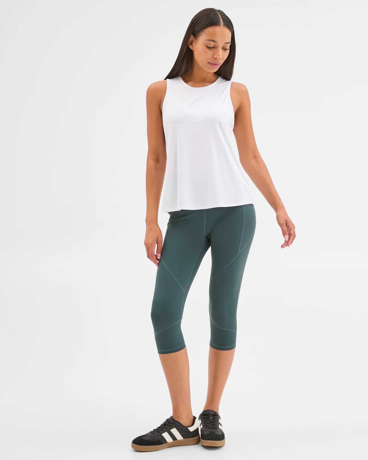 230_71886985_3+230T7188