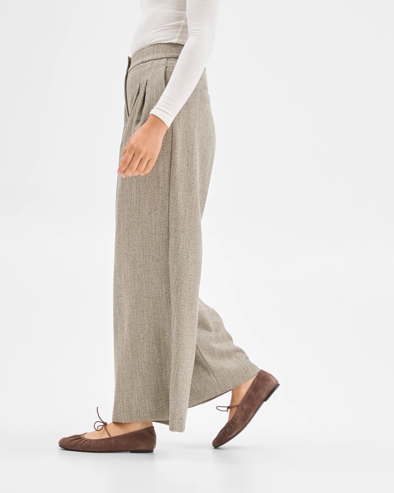 Preview Herringbone Wide Leg Pants 5 of 5
