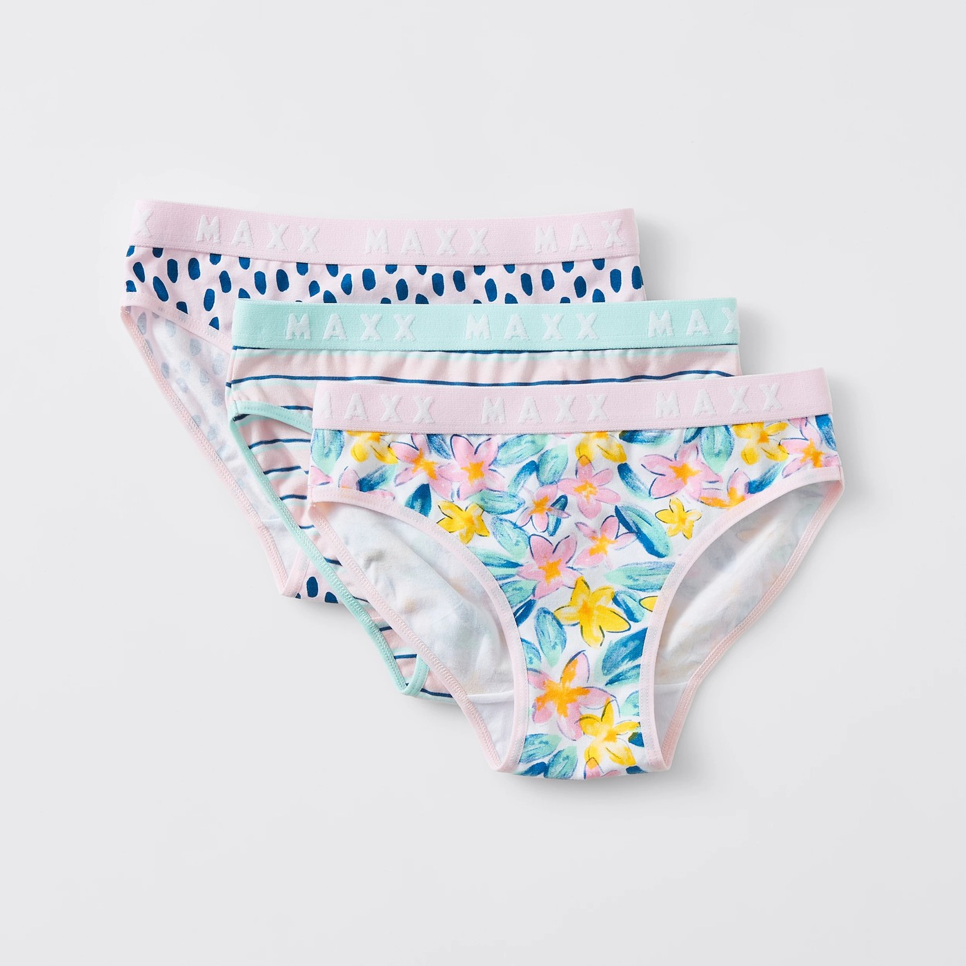 Maxx Older Girls 3 Pack Briefs - Pink 5 of 5