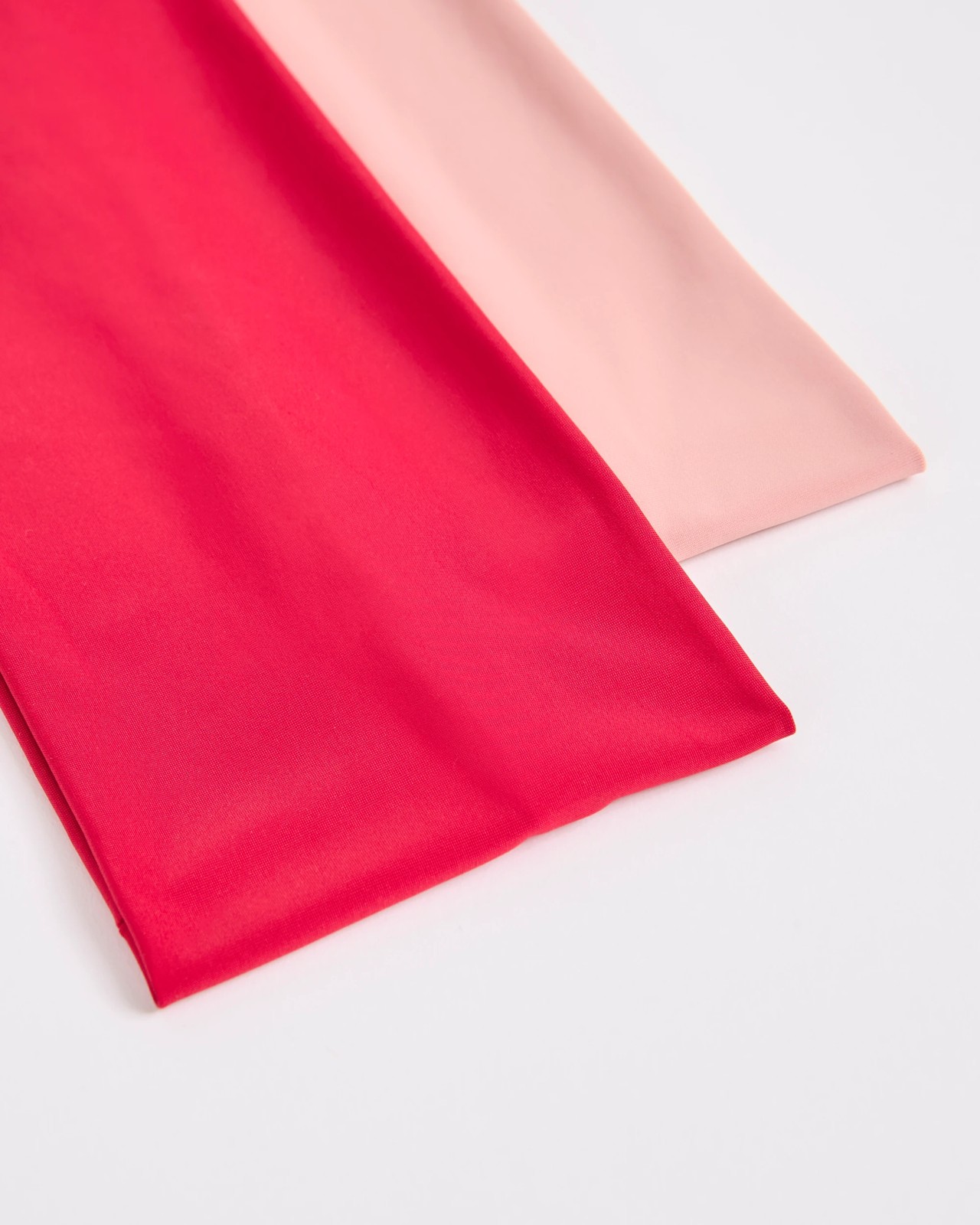 2 Pack Active Stretch Headbands - Pink and Burgundy 3 of 3