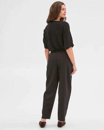 Petites Tailored Barrel Leg Pants