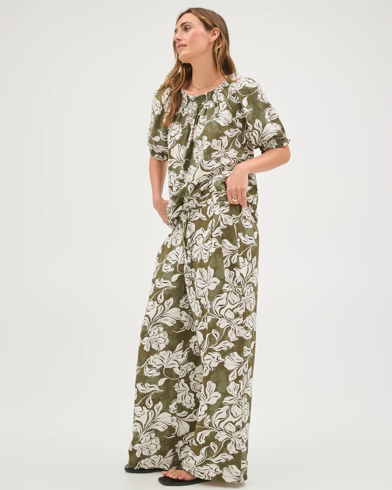 Soft Crop Wide Leg Pants 3 of 5