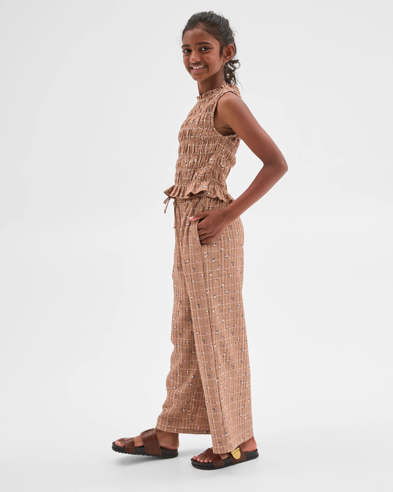 320_71836942_3+320T7183