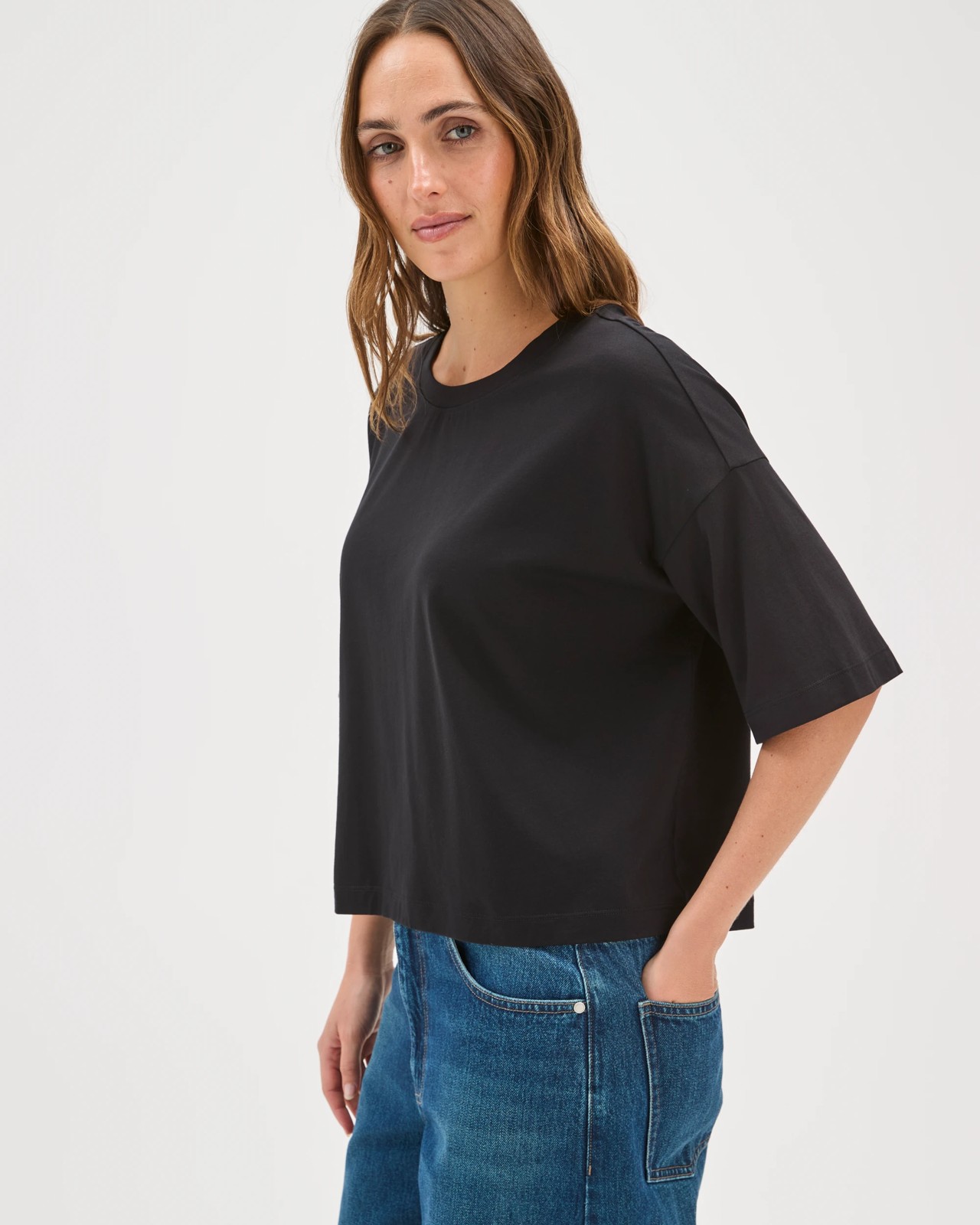 Boxy Crew Neck T-Shirt - Black 4 of 5