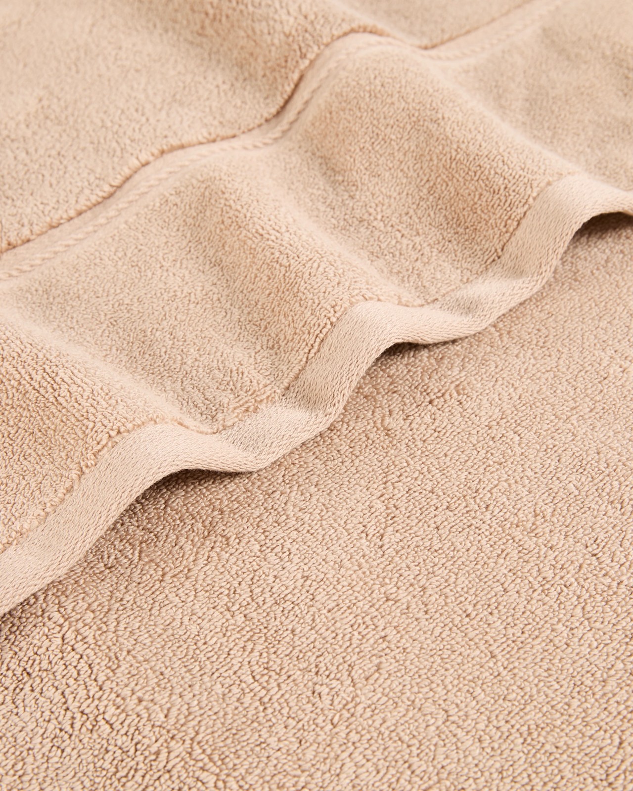 590_71706436_3+590T7170