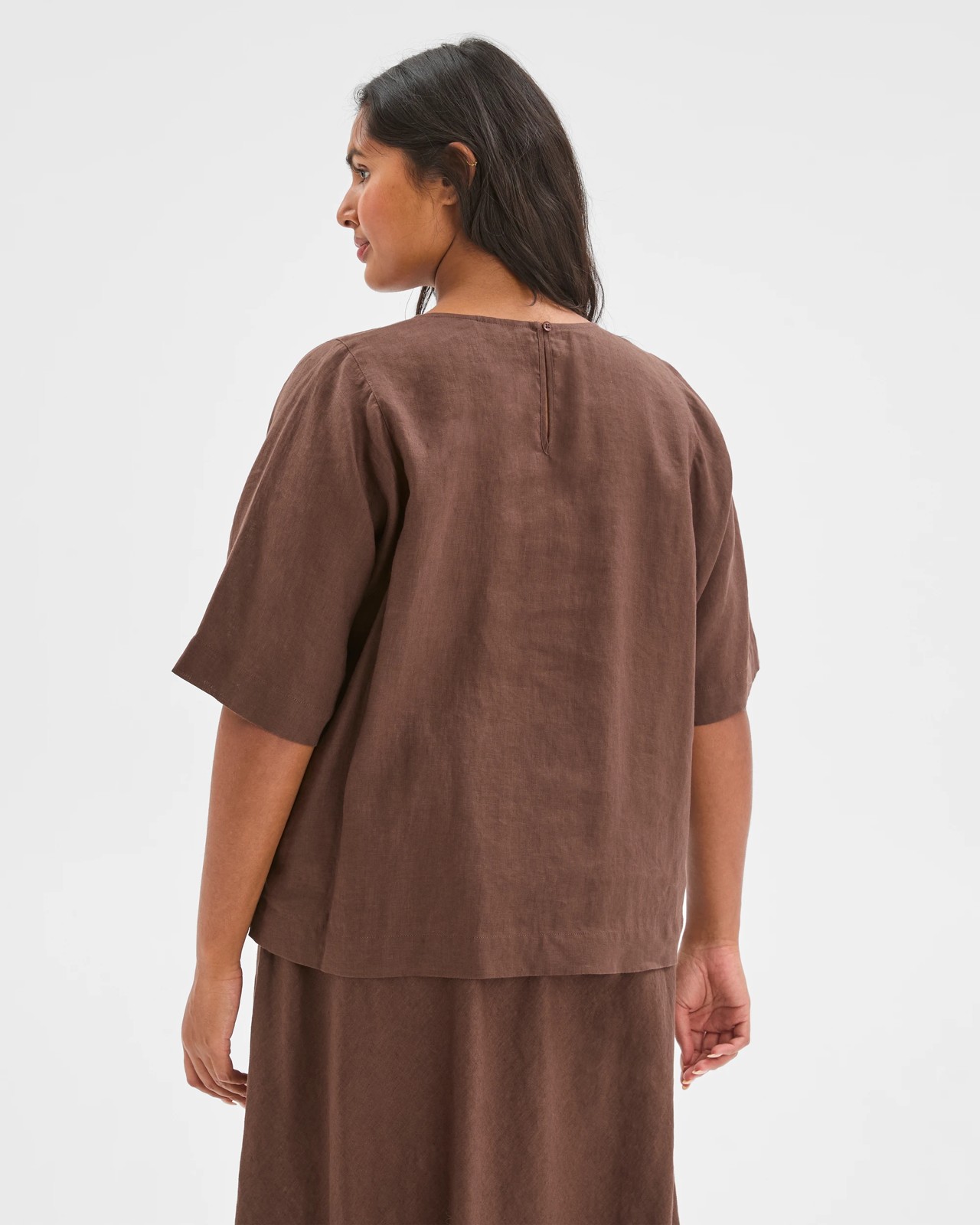 Plus Size European Linen Seam Detail T-Shirt - Coffee Bean 6 of 6