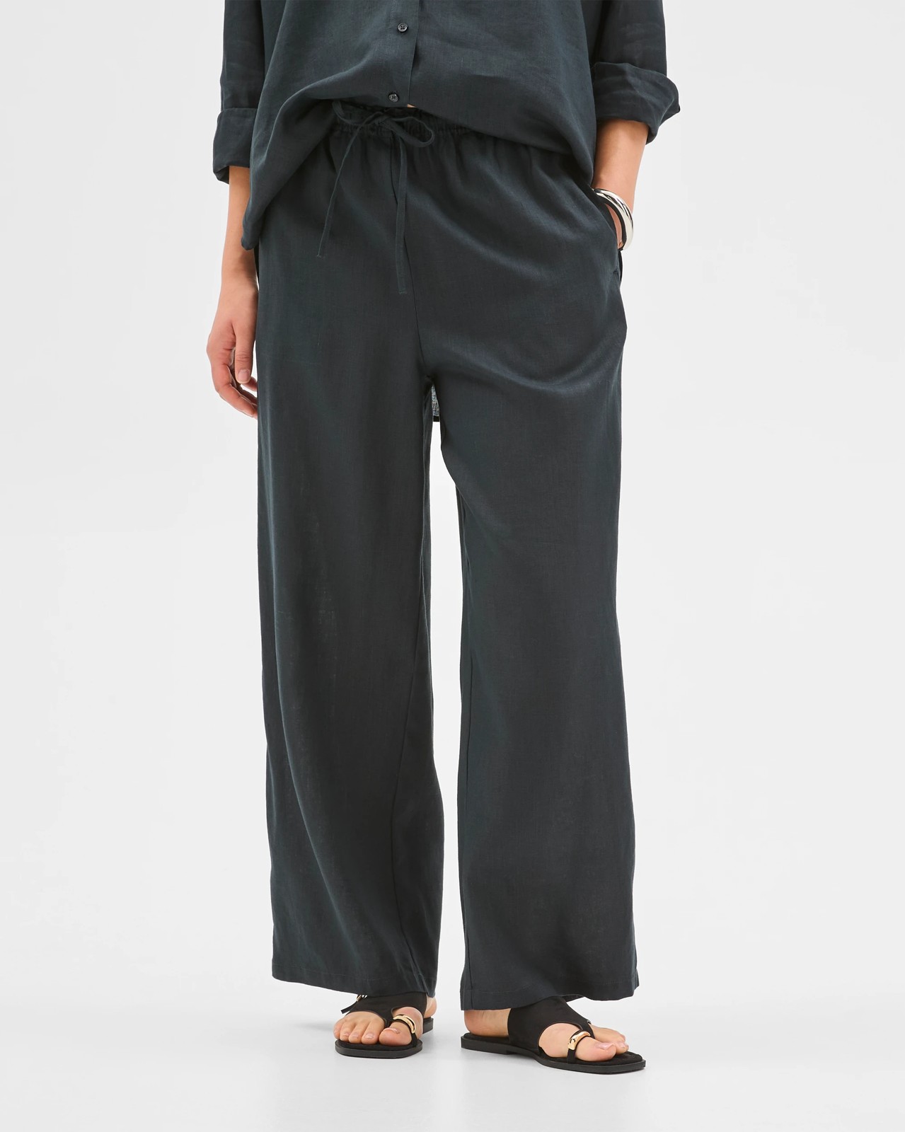 European Linen Wide Leg Pants - Black 3 of 6