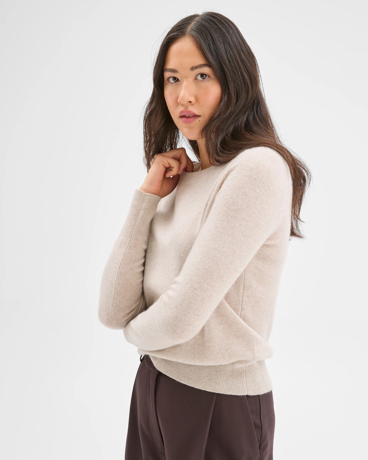 Preview Cashmere Crew Neck Jumper - Oatmarle 4 of 5