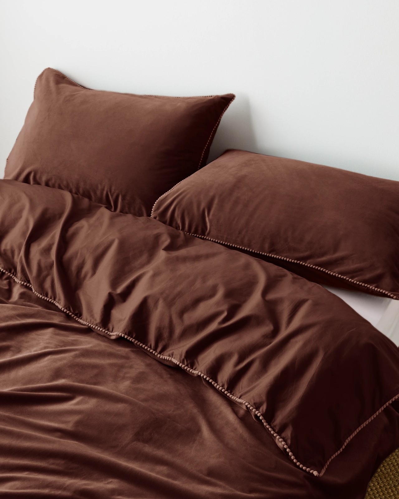 Lacy Velvet Quilt Cover Set - Chocolate 2 of 3