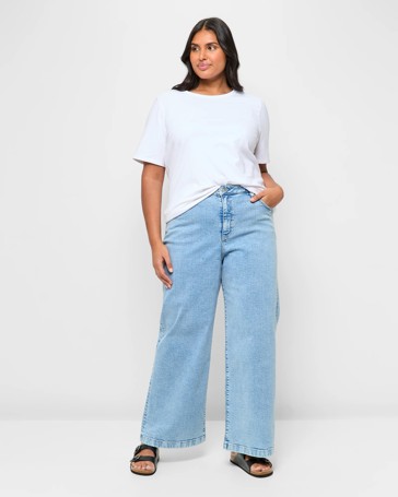 Plus Size Full Length Wide Leg Denim Jeans