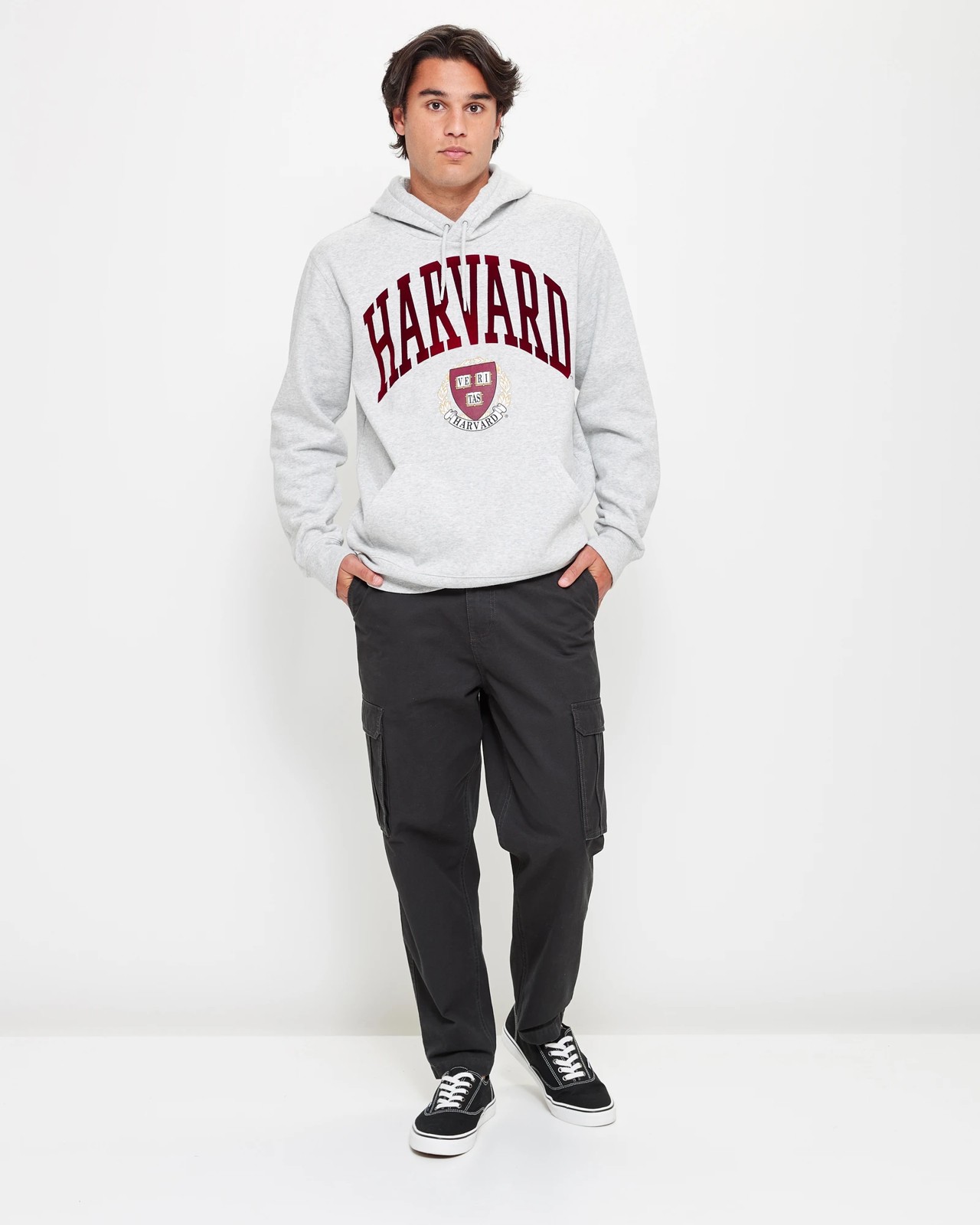 Harvard Fitted Sweatpants – The Harvard Shop