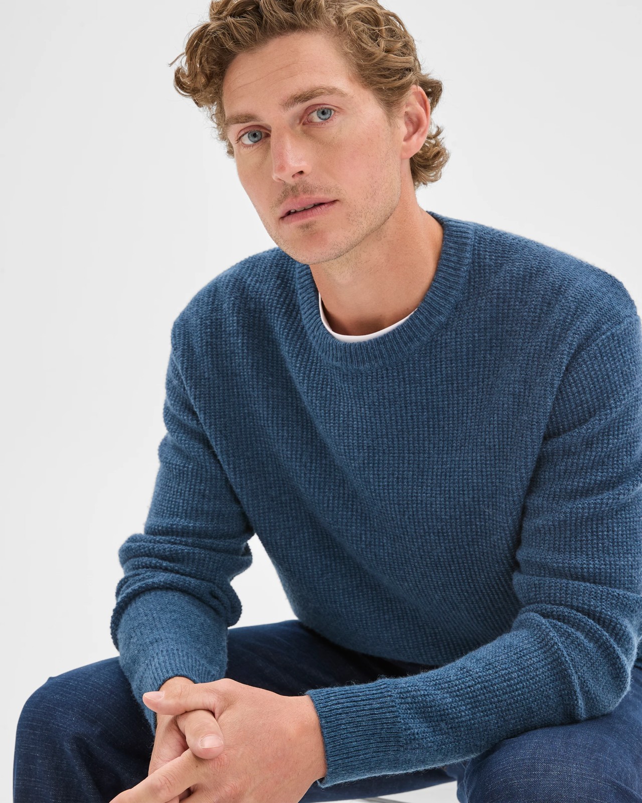 Lambswool Long Sleeve Crew Neck Knit Jumper - Bright Blue 3 of 5