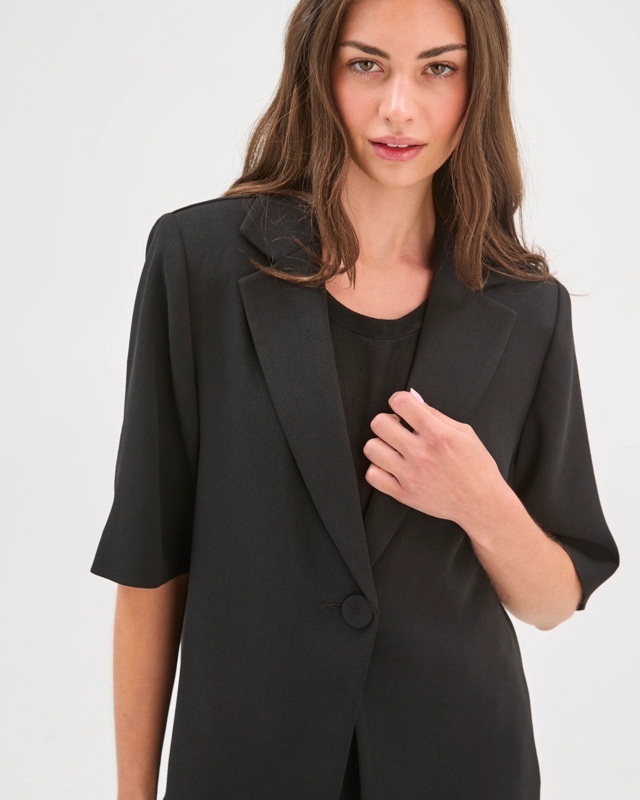 Petites Short Sleeve Crepe Tailored Blazer 5 of 5