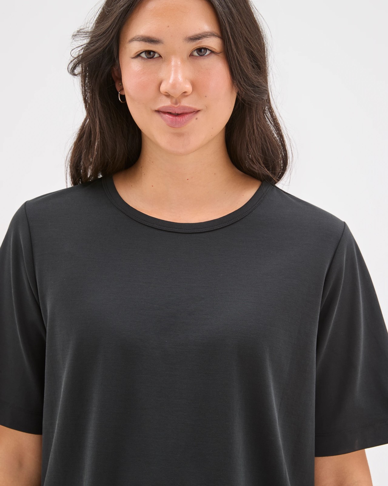 Relaxed Drape T-Shirt - Black 5 of 5